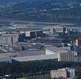 Luftbild der Baustelle Überdeckung Opfikon Mitte Oktober 2003 (Blickrichtung Norden/Flughafen Zürich)